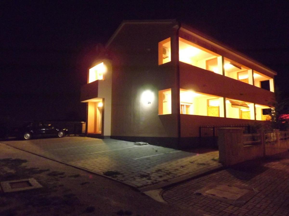 Villa Magdalena 普拉 外观 照片